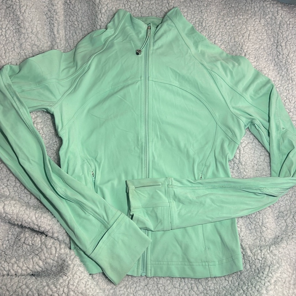 🩵💚 Lululemon Cropped define nulu aqua mint blue teal